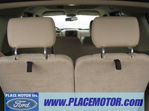 Ford Explorer 2010 photo 4
