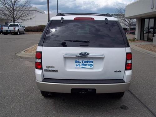 Ford Explorer 2010 photo 2