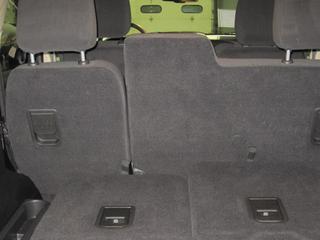 Ford Explorer 2010 photo 2