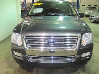 Ford Explorer 2010 photo 3