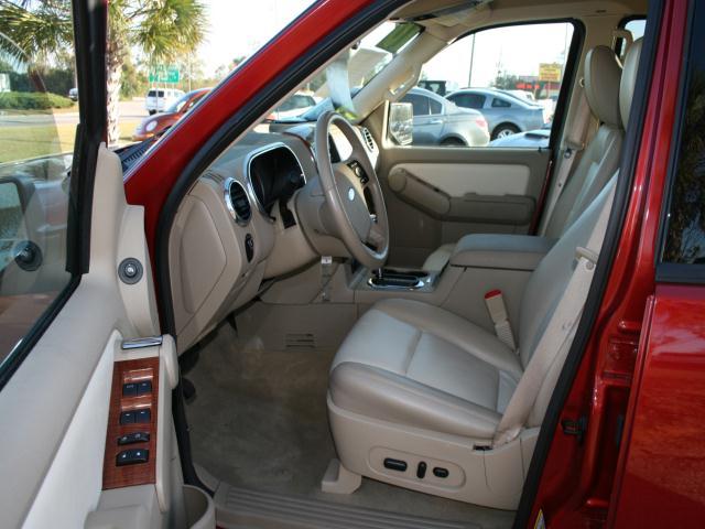 Ford Explorer 2010 photo 5