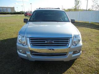 Ford Explorer 2010 photo 4