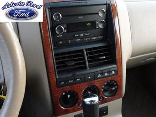 Ford Explorer 2010 photo 1
