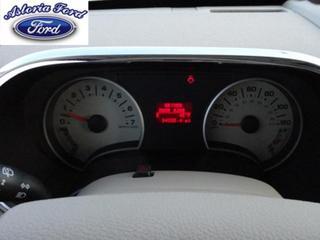 Ford Explorer 2010 photo 2