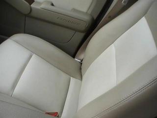 Ford Explorer 2010 photo 3