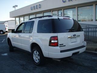 Ford Explorer 2010 photo 5