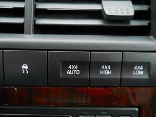 Ford Explorer 2010 photo 2