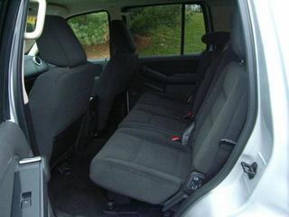 Ford Explorer 2010 photo 3