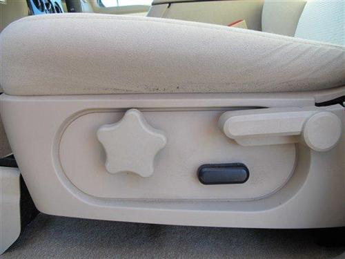 Ford Explorer 2010 photo 2