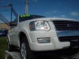 Ford Explorer 2010 photo 1