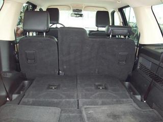 Ford Explorer 2010 photo 2