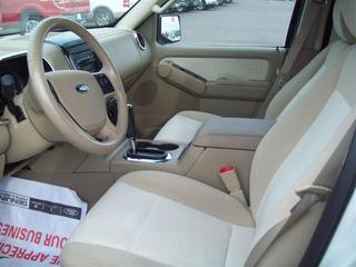 Ford Explorer 2010 photo 3