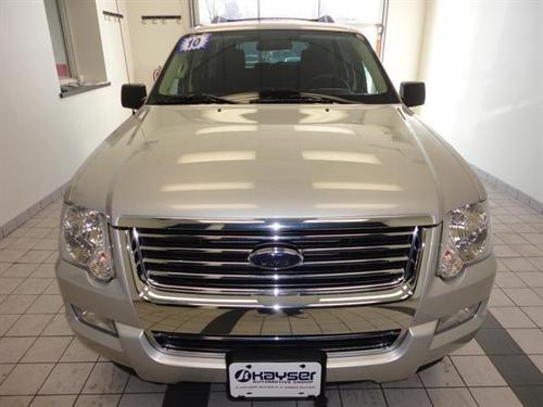 Ford Explorer 2010 photo 1