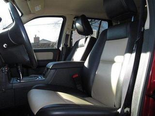 Ford Explorer 2010 photo 2