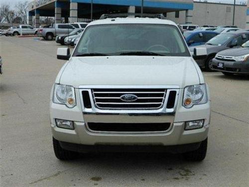 Ford Explorer 2010 photo 1