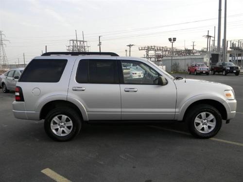 Ford Explorer 2010 photo 3