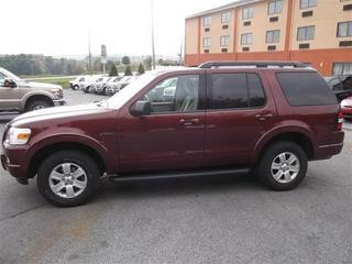 Ford Explorer 2010 photo 1