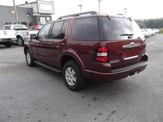 Ford Explorer 2010 photo 2