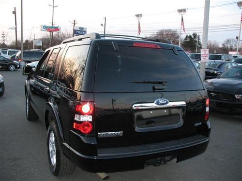 Ford Explorer 2010 photo 4