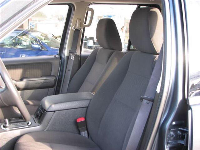 Ford Explorer 2010 photo 3