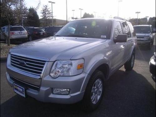 Ford Explorer 2010 photo 2