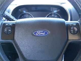 Ford Explorer 2010 photo 2