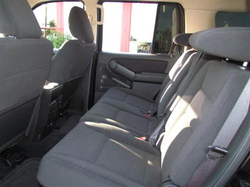 Ford Explorer 2010 photo 2