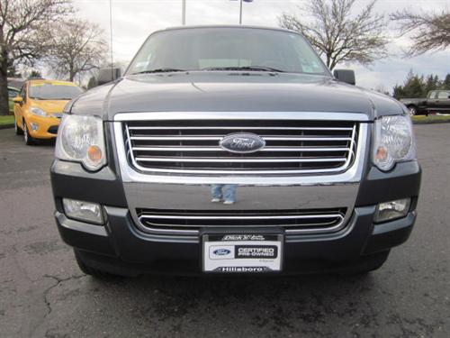 Ford Explorer 2010 photo 2