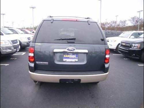 Ford Explorer 2010 photo 5