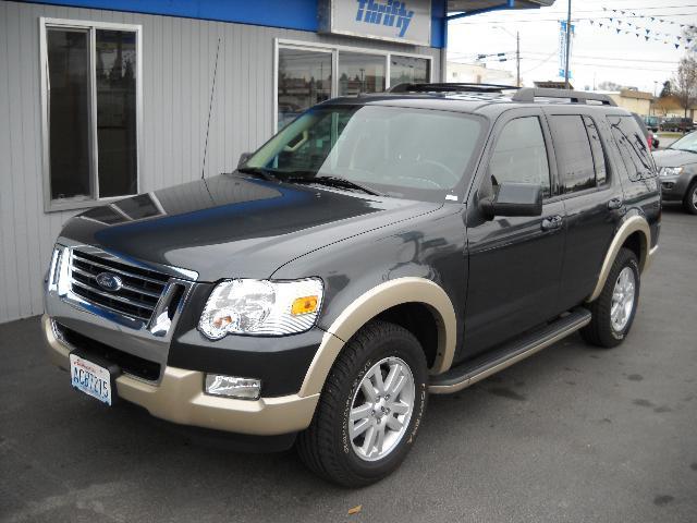 Ford Explorer 2010 photo 3