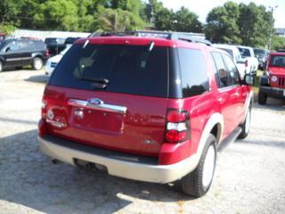 Ford Explorer 2010 photo 2
