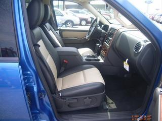 Ford Explorer 2010 photo 2
