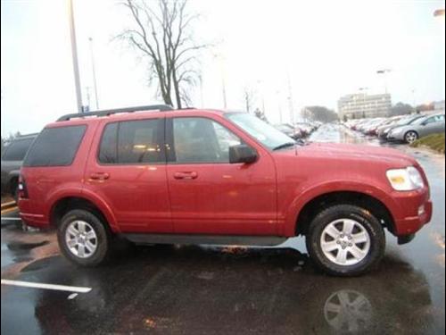 Ford Explorer 2010 photo 3