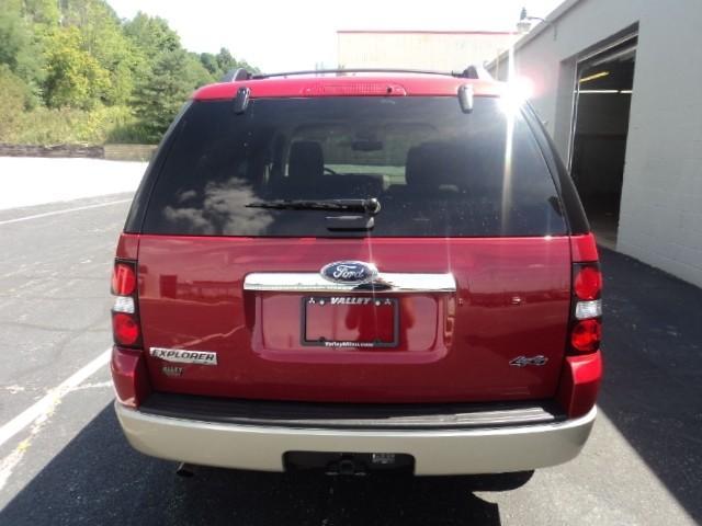 Ford Explorer 2010 photo 4