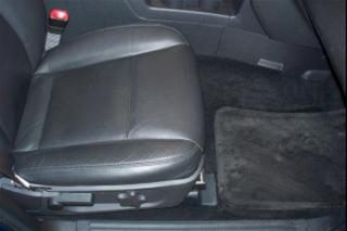 Ford Explorer 2010 photo 2