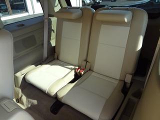 Ford Explorer 2010 photo 1