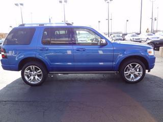 Ford Explorer 2010 photo 3