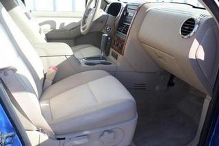 Ford Explorer 2010 photo 3