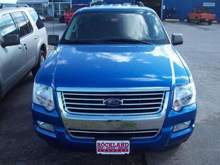 Ford Explorer 2010 photo 1