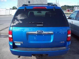 Ford Explorer 2010 photo 4