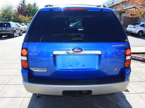 Ford Explorer 2010 photo 3