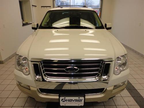 Ford Explorer 2010 photo 1