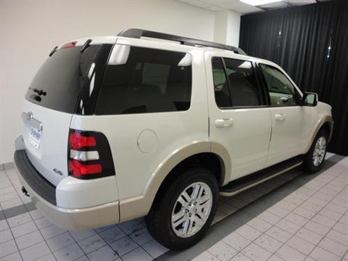 Ford Explorer 2010 photo 2