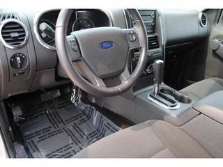 Ford Explorer 2010 photo 5