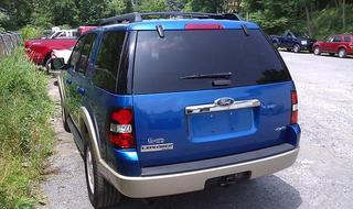 Ford Explorer 2010 photo 2