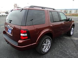 Ford Explorer 2010 photo 2