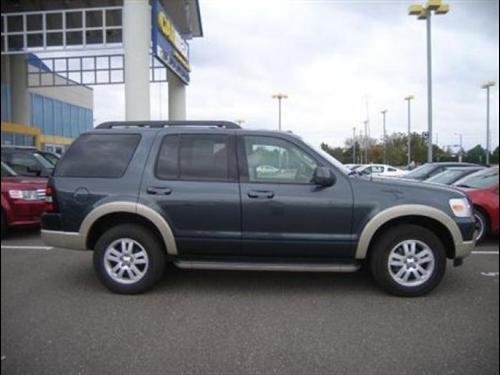 Ford Explorer 2010 photo 3