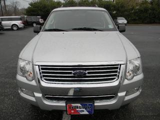 Ford Explorer 2010 photo 4
