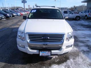 Ford Explorer 2010 photo 4