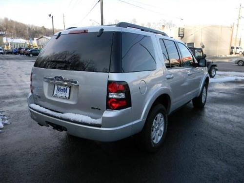 Ford Explorer 2010 photo 2
